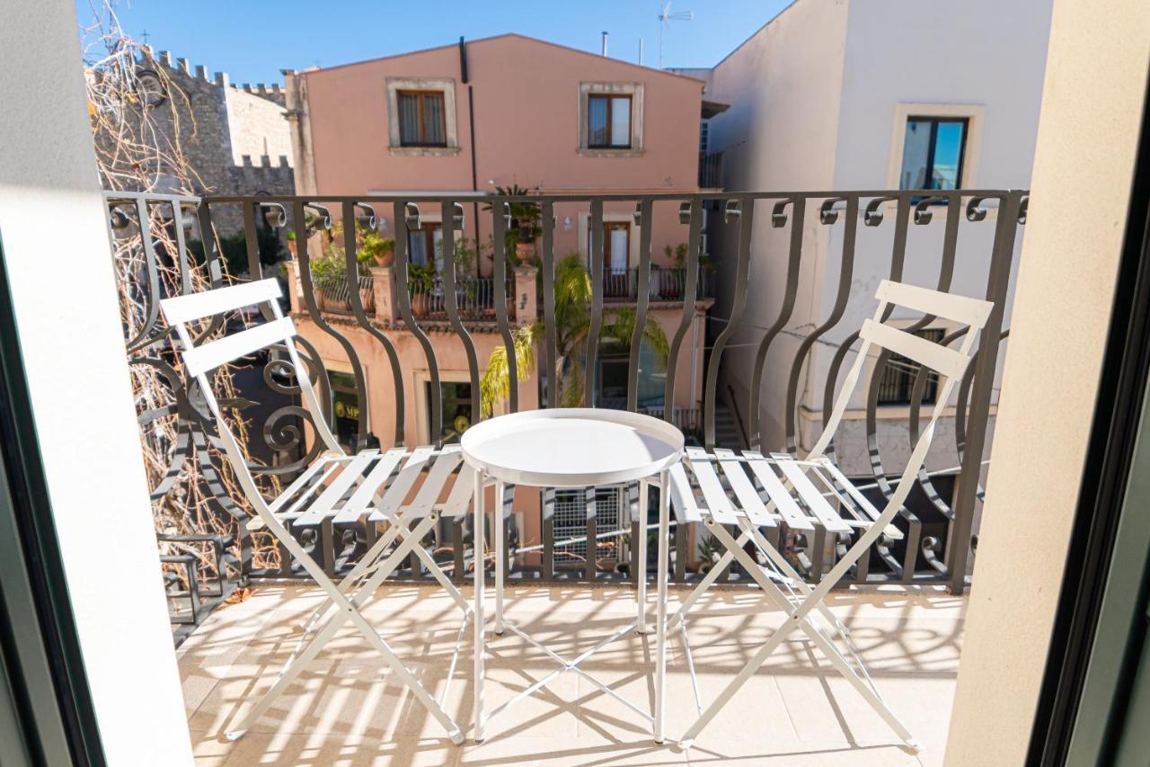 Longo Suites Taormine Extérieur photo